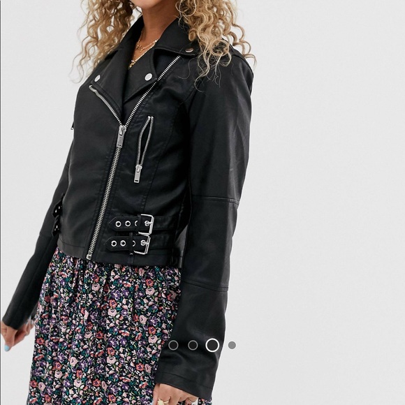 New Look ASOS Black Cropped Leather Jacket - Picture 2 of 12